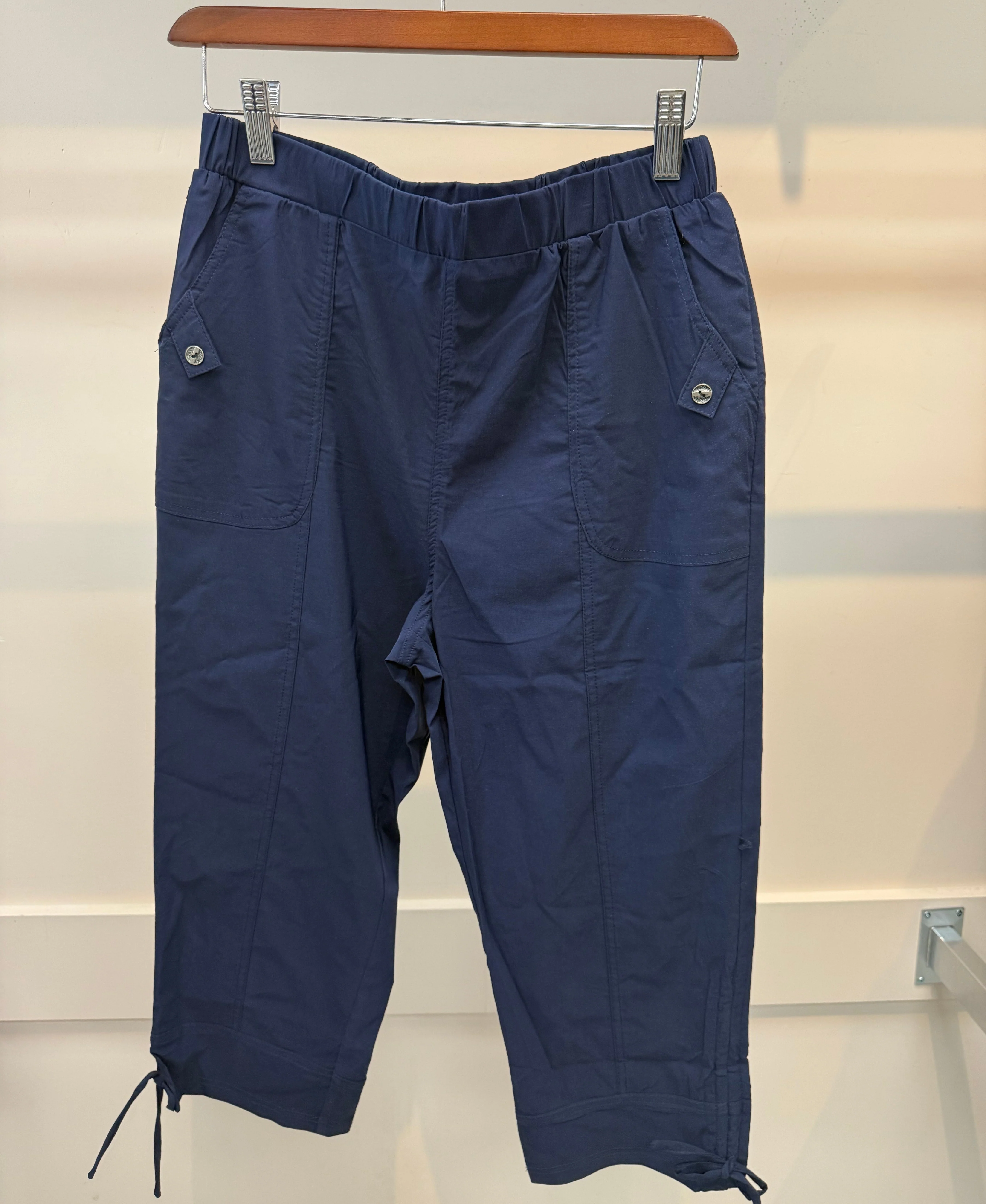 Drawstring Hem Everyday Cropped Pull-On Pants - Image 5
